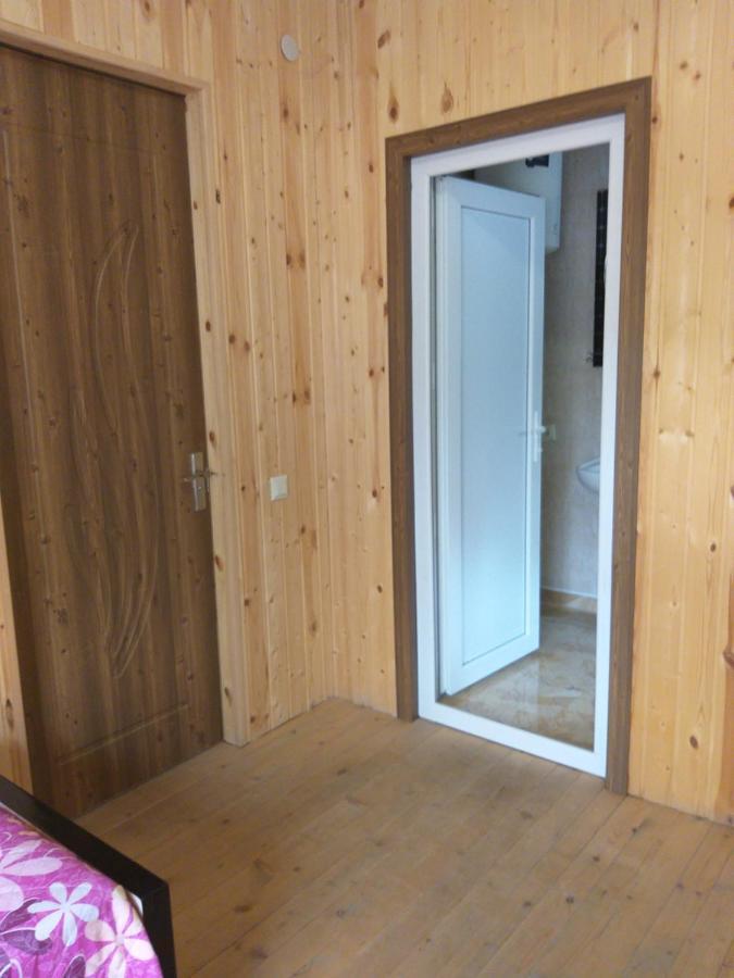 Guesthouse Miranda Ushguli Buitenkant foto